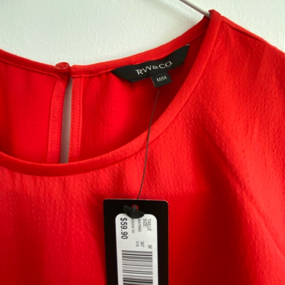 RW & Co, Red blouse, size M - Picture 5 of 7
